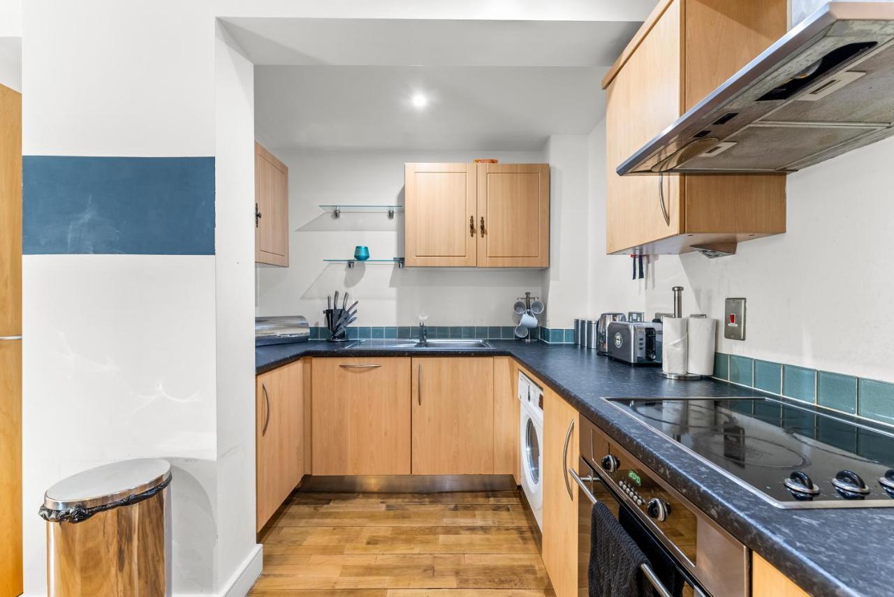 Enchanting Bristol Abode -Sleeps 6 With Balcony! Exterior foto
